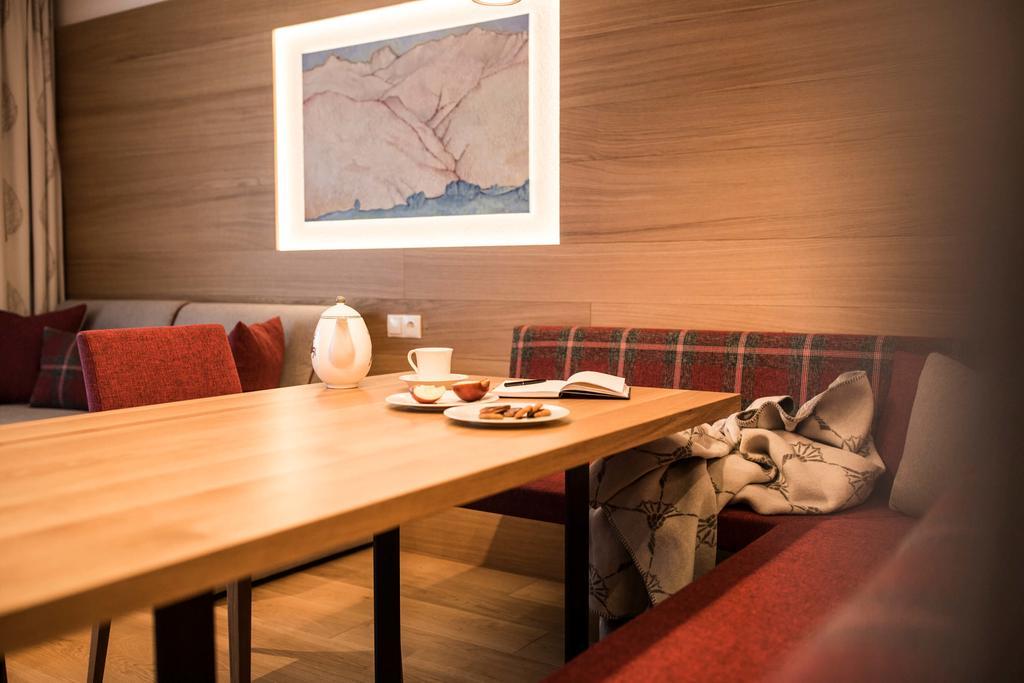 Slow Living Suite - Ferienwohnung Mit Privater Sauna & Garten Fiss Extérieur photo